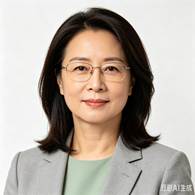 陈岩